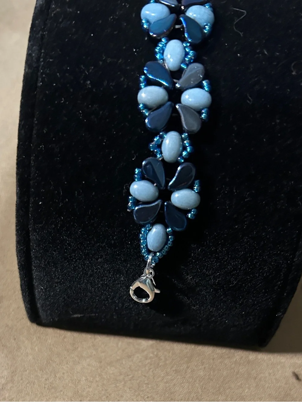 Blue Floral Bead Bracelet - Women Jewelry